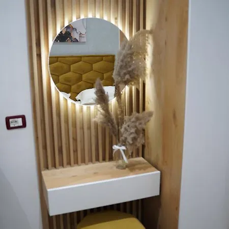 Costa Azzurra Velipojë