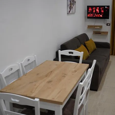 Costa Azzurra Appartement Velipojë