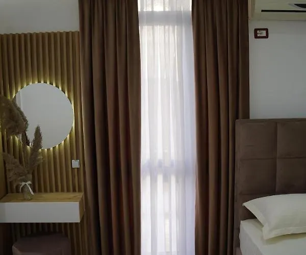 Costa Azzurra Apartmán Velipojë