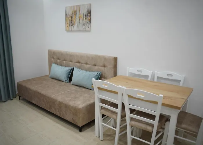 Costa Azzurra * Velipojë