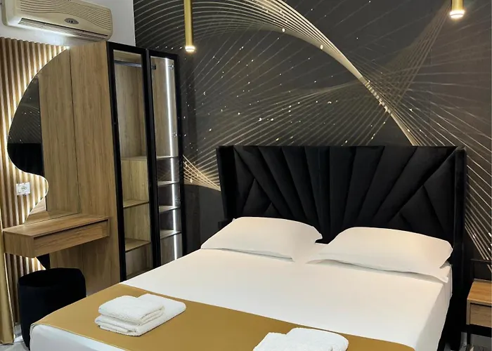 Costa Azzurra Velipojë